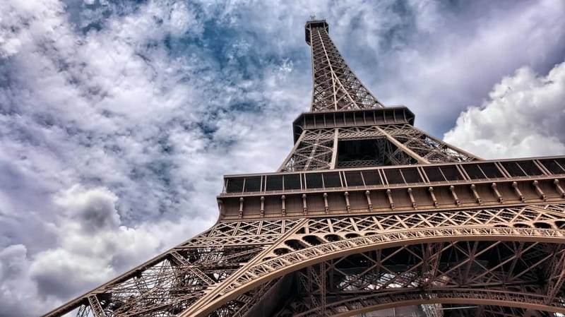The Paris Pass® Plus: 90+ Attractions including The Louvre - Versailles Palace and Orsay Museum: the best combo for a classic trip