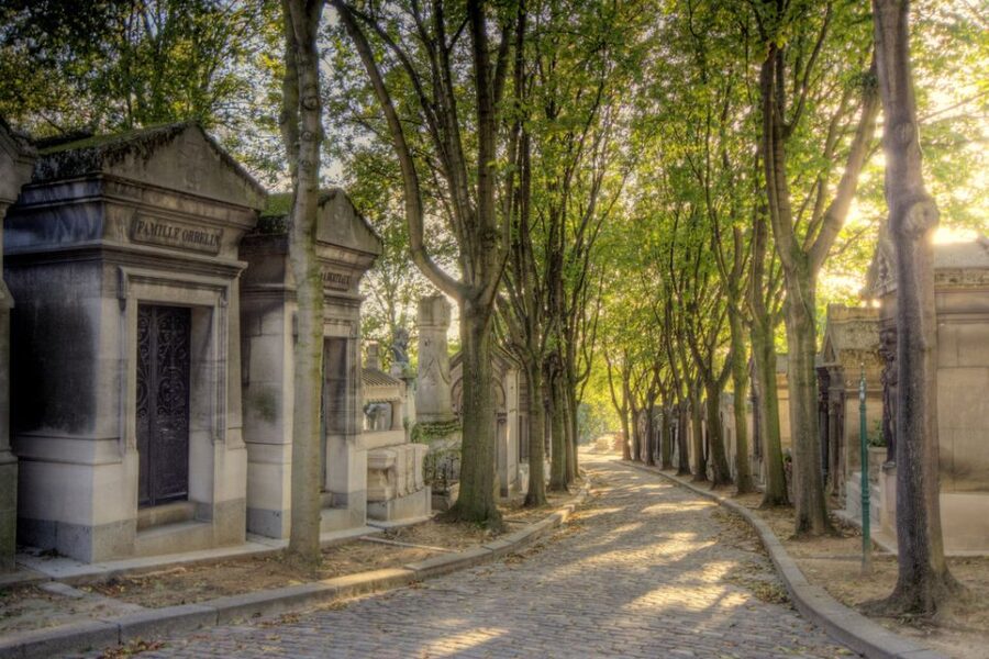 The Père Lachaise Cemetery: Guided 2-Hour Small-Group Tour - From 1804 to the name Père Lachaise, the cemetery’s “why” comes first