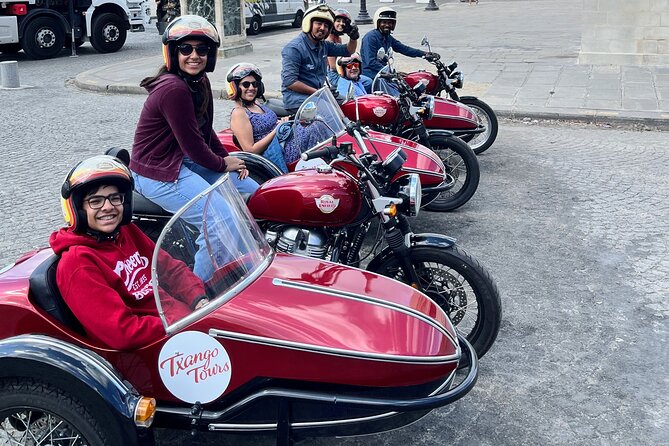 The Ultimate Paris Private Sidecar Experience (2 Hours) - Place de la Concorde: Revolution trauma and a WWII tank battle