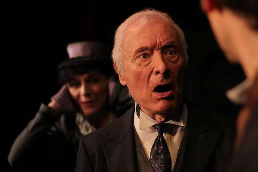 Theatre in Paris: The Bald Soprano (La cantatrice chauve) - Price and Value: What $47 Buys You in Paris
