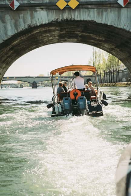 Top Private Cruises in Paris with Champagne + more surprises - Price and value versus big Seine boats