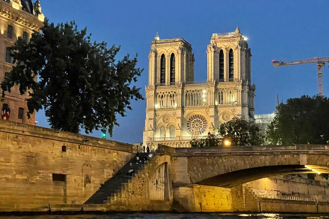 Top Private Cruises in Paris with French Champagne and surprises - Alexandre-III Bridge: metal beauty and international symbolism