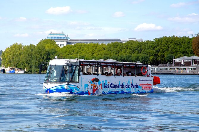 Tours of Paris and the Hauts-de-Seine in an Amphibious Bus - Pont Alexandre III and Les Invalides, the classic “Paris postcard” start
