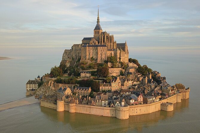 Transfers between Paris and Paris Airports/Disneyland/Versailles - Versailles Transfers: A Smooth Way to Start a Big Day