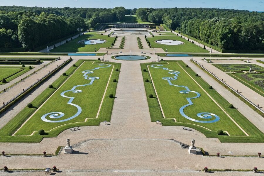 Vaux le Vicomte Chateau Entry Ticket and Chateaubus Transfer - Key points before you go