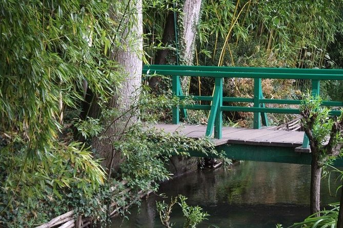 Versailles and Giverny Tour Hotel Pickup - Giverny with no guide: Monet’s house and gardens at your own speed