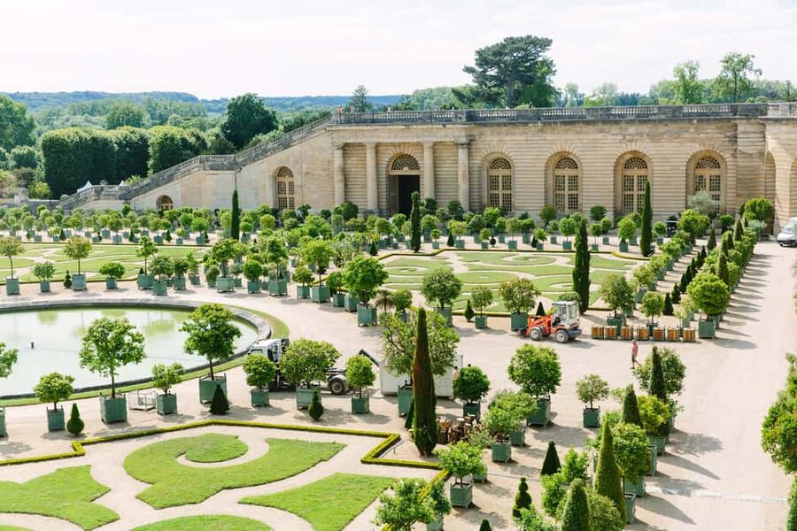 Versailles Bike Rentals - Why a bike changes Versailles (and not in a gimmicky way)