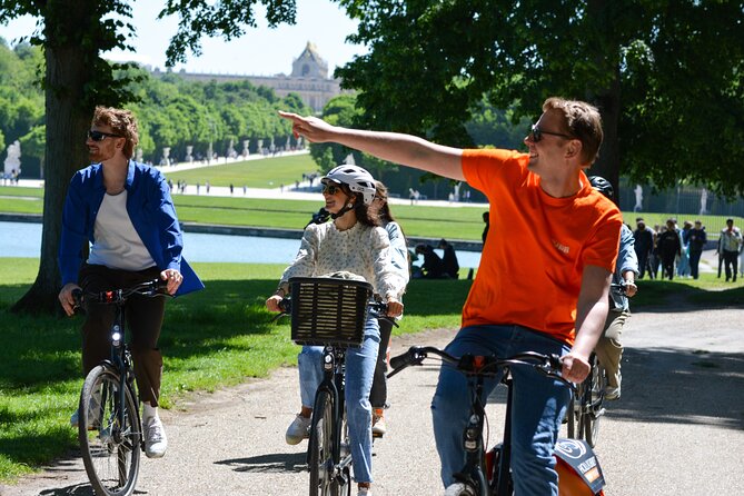 Versailles Bike Tour - Meeting point near public transport, and a route that starts easy