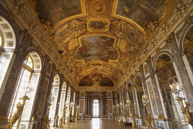 Versailles Domain Audio Guided Half Day Tour from Paris - Coach to Versailles, fast and comfortable from central Paris