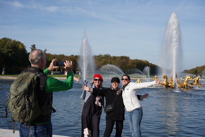 Versailles, Gardens & Hamlet: Full-Day Guided Small-Group Tour - Grand Canal: the view that turns the gardens into theatre