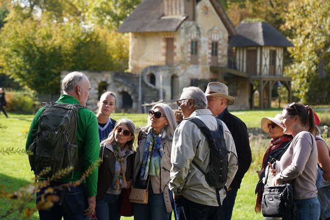 Versailles, Gardens & Hamlet: Full-Day Guided Small-Group Tour - Ballroom Grove and Bassin du Miroir: where performances meet reflections