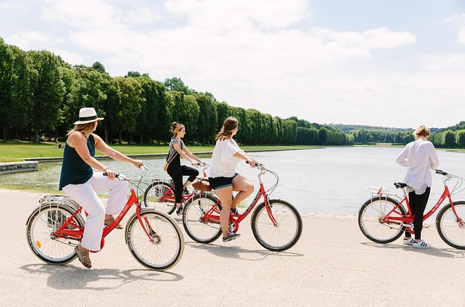 Versailles Half Day Bike Tour with Marie Antoinette's Hamlet - Hall of Mirrors light and the best way to enjoy the palace interior