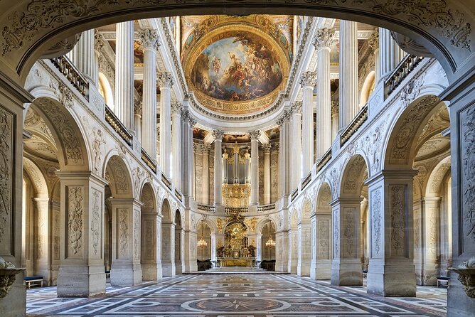 Versailles Palace and Gardens Tour - Crowd control and guide style: the real quality signals