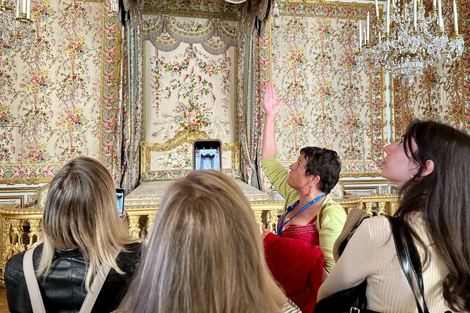 Versailles Palace and Gardens Tour from Paris - Weather and Crowd Reality: What to Expect on the Ground