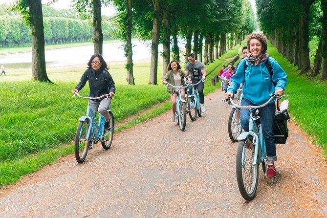 Versailles Palace Bike Tour with Market & Marie-Antoinette hamlet - How the Paris Train Ride Sets Up a Stress-Free Day