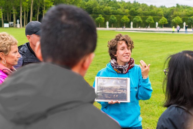 Versailles Palace Bike Tour with Market & Marie-Antoinette hamlet - The Versailles Farmers Market Picnic: Where the Trip Turns Personal