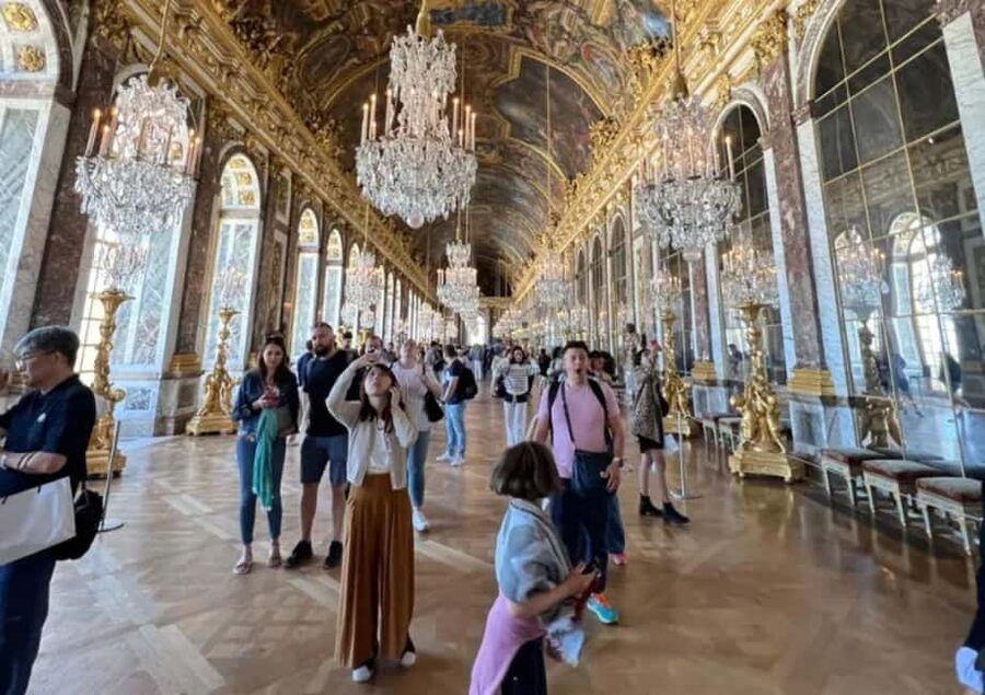 Versailles Palace: Day Trip & Paris Hop-On Hop-Off - The coach ride from Paris to Versailles, where timing really matters
