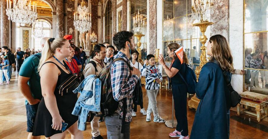 Versailles: Palace of Versailles Skip-the-Line Guided Tour - Priority Entrance and the “Get Oriented Fast” Palace Route