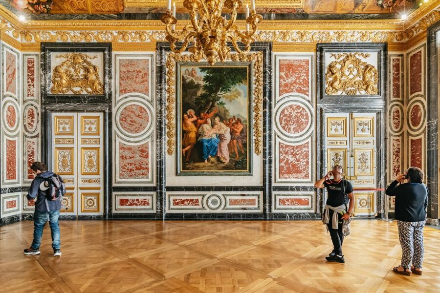 Versailles: Palace of Versailles Skip-the-Line Guided Tour - Hall of Mirrors: The Room Everyone Talks About, With a Story