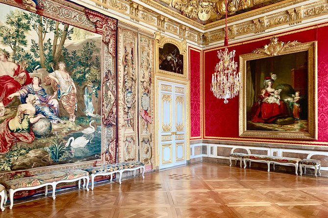 Versailles Palace Private Tailored Guided Tour With Hotel Pickup - Transportation, Comfort, and the Value of a Private Group