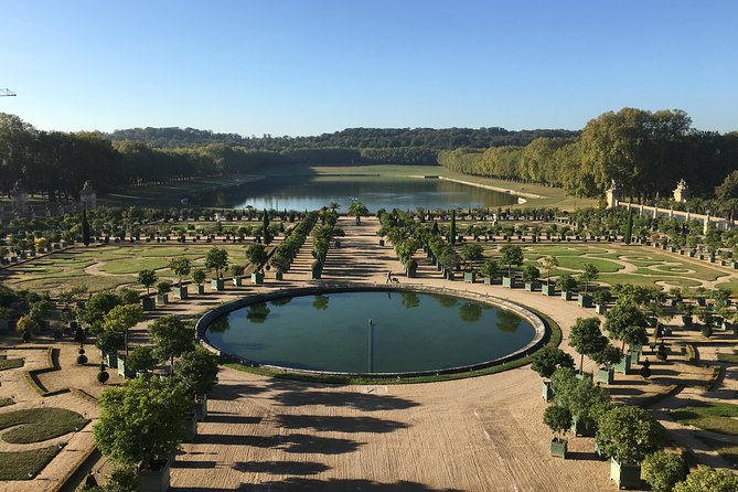 Versailles Palace Private Tailored Guided Tour With Hotel Pickup - Guides Matter: From Chris to Herve, What You’re Paying For
