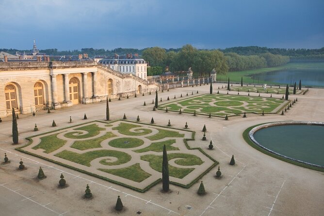 Versailles Palace with Audio Guide - What is not included: gardens access and how that affects your planning