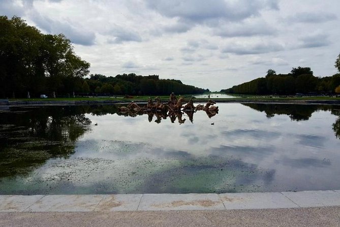 Versailles Royal Palace & Gardens Private Tour by Golf Cart - Palace of Versailles interiors: Hall of Mirrors and the rooms around power