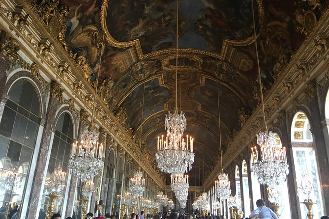 Versailles Royal Palace & Gardens Private Tour by Golf Cart - The guide factor: when the experience feels effortless