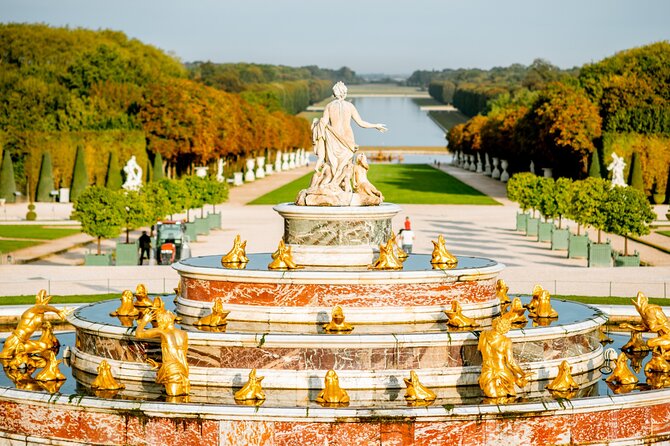 Versailles Royal Palace & Gardens with Exclusive Petit Apartments - Stop 2: Palace of Versailles, from Louis XIII to political theater