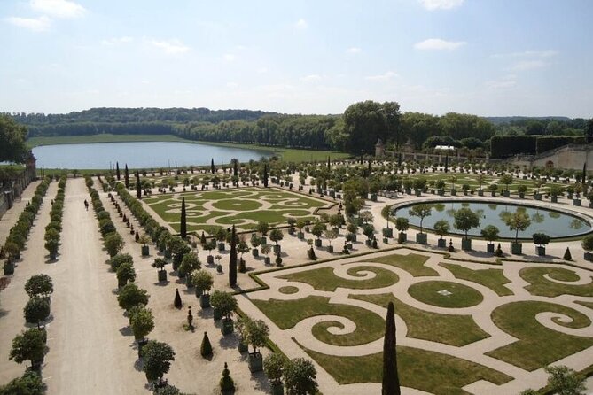 Versailles Royal Palace & Gardens with Exclusive Petit Apartments - Price and value: what $323.31 is paying for