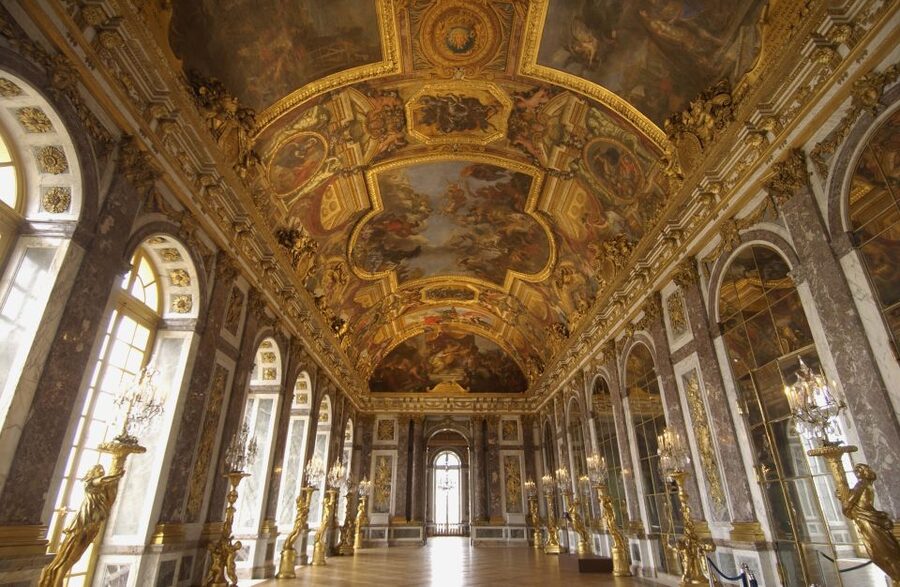 Versailles: Skip-the-Line Guided Tour of Palace with Gardens - Meeting at Place d’Armes, then straight into Versailles mode