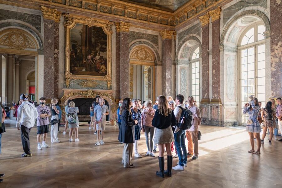 Versailles: Skip-the-Line Versailles Palace and Gardens Tour - Marie Antoinette’s day at Versailles, and why she reportedly hated it
