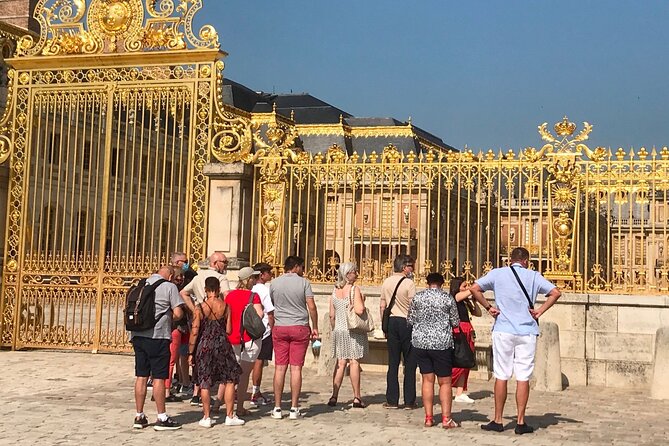 Versailles Small Group Guided Tour with Local Guide - Where the Tour Starts: Louis XIV in Place dArmes