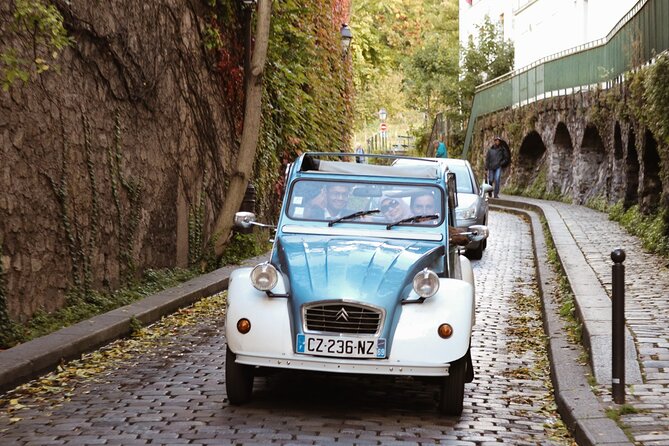 Vintage 2CV Adventure: 1 Hour 30 min Paris Secrets Tour - Les Invalides on wheels: a photo stop with historic weight