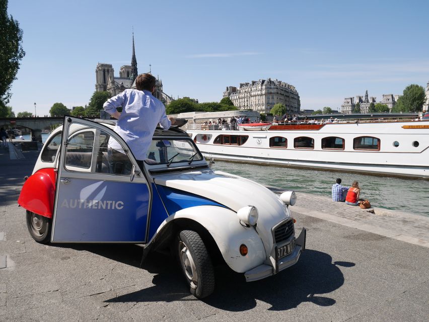 Vintage 2CV tour + Cruise - The appeal of a vintage 2CV in Ile-de-France