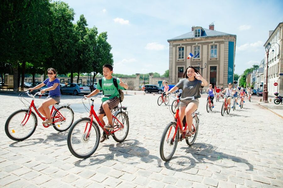 VIP Versailles Bike Tour & Kings Apartment Tour - Pace check: how this day feels in real life