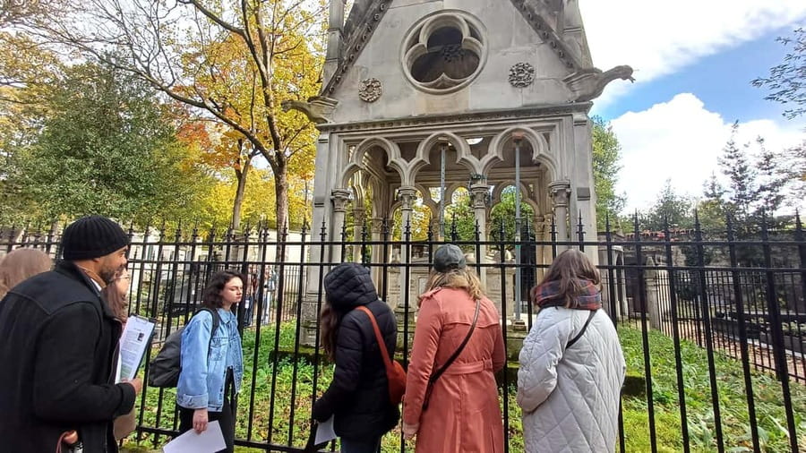 Who Killed Victor ? Escape Game at Père Lachaise Cemetery - Practical tips so you enjoy it more