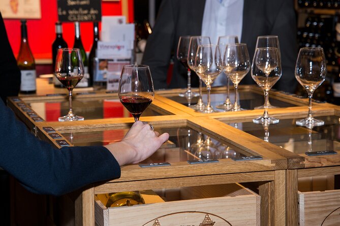 Wine and cheese tasting at Latin Quarter - What you’ll drink and eat: 3 wines with French cheeses