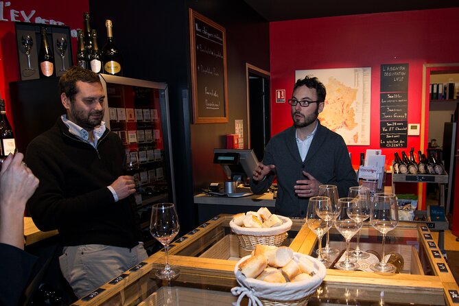 Wine and cheese tasting at Latin Quarter - Small-group format: why maxing at six is a big deal