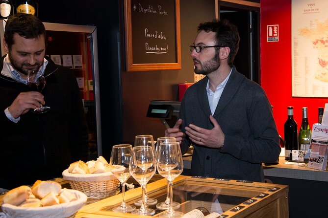 Wine and cheese tasting at Latin Quarter - How the tasting teaches you to read wine without jargon